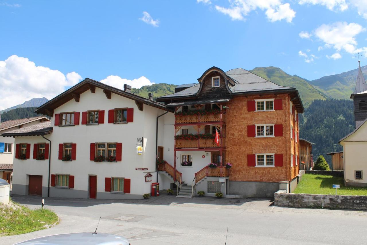Hotel Péz Regina Lumbrein Kültér fotó