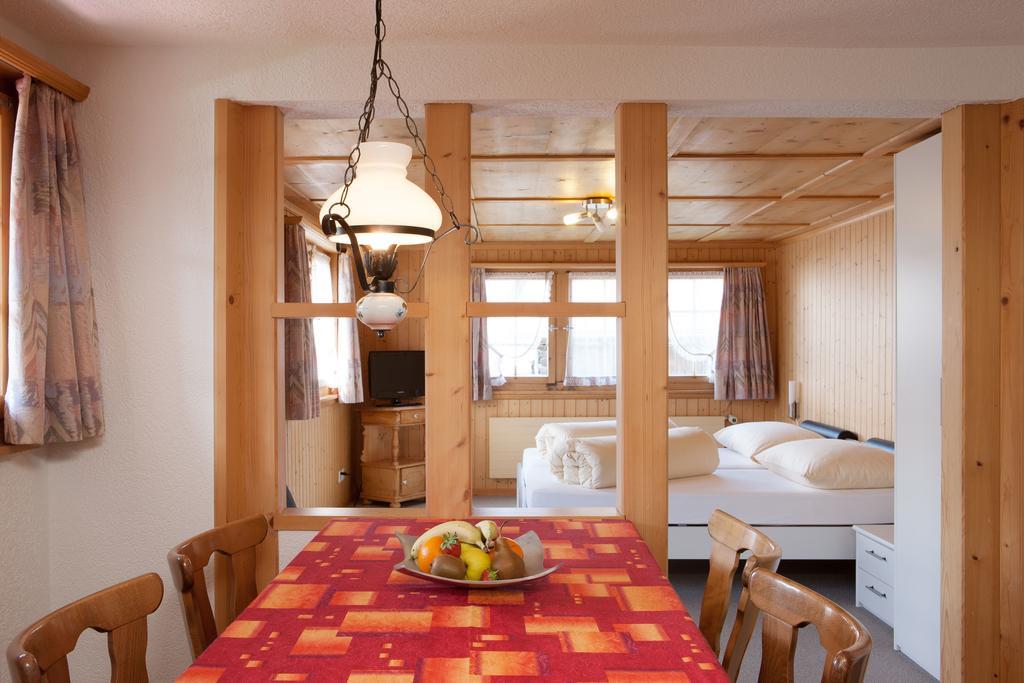Hotel Péz Regina Lumbrein Szoba fotó
